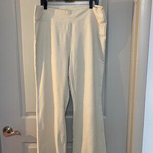 Old Navy Cream "Powersoft" Workout Leggings